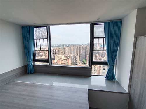 佳兆业复式楼1楼卧室