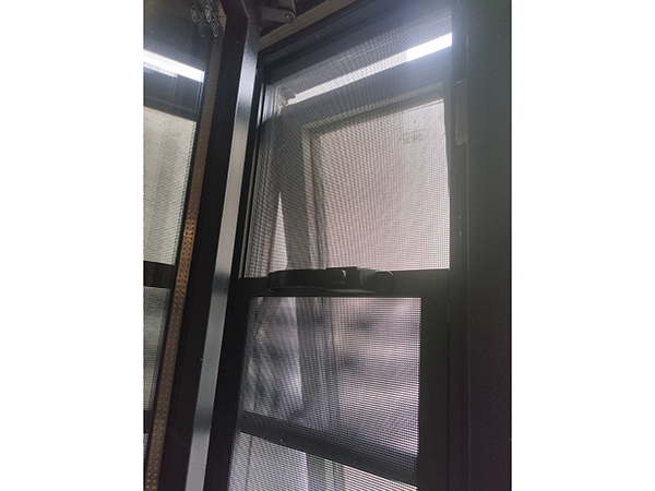 纱窗更换