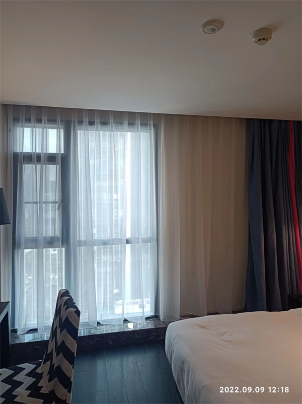 宜君家居百叶帘,宜君家居电动窗帘,宜君家居台布、椅套,湖南宜君家居有限公司