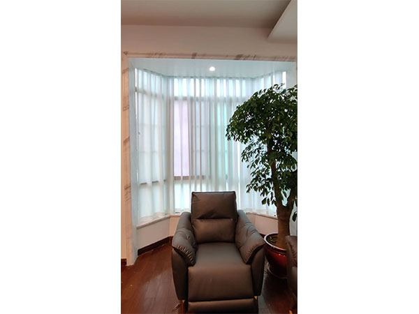 宜君家居百叶帘,宜君家居电动窗帘,宜君家居台布、椅套,湖南宜君家居有限公司