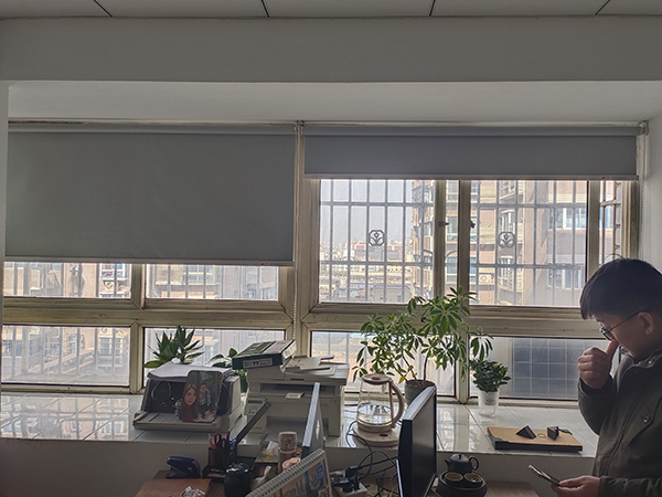 窗帘定制,窗帘加工业务,纱窗定制,纱窗维护维修业务,宜君家居百叶帘,宜君家居电动窗帘,宜君家居台布、椅套,湖南宜君家居有限公司